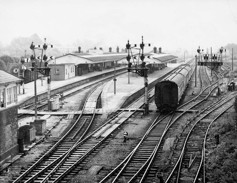 00232-station- - Railways - Station Road & Ironworks