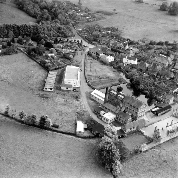 00304-w.leigh-boultons-aerial- Mills